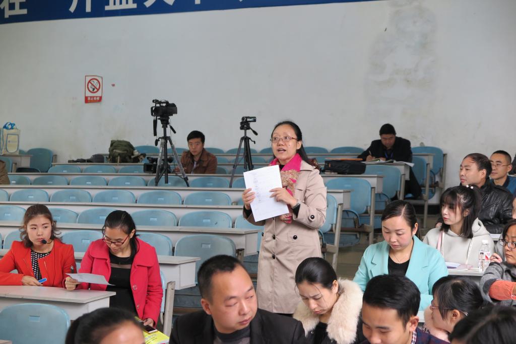 李军教授工作坊及教师授课现场
